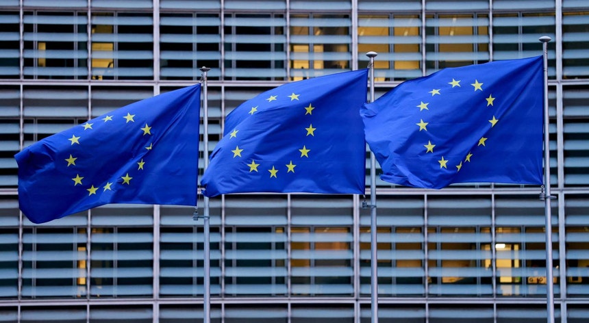 Conselho da União Europeia anuncia aprovação de acordo comercial com Mercosul