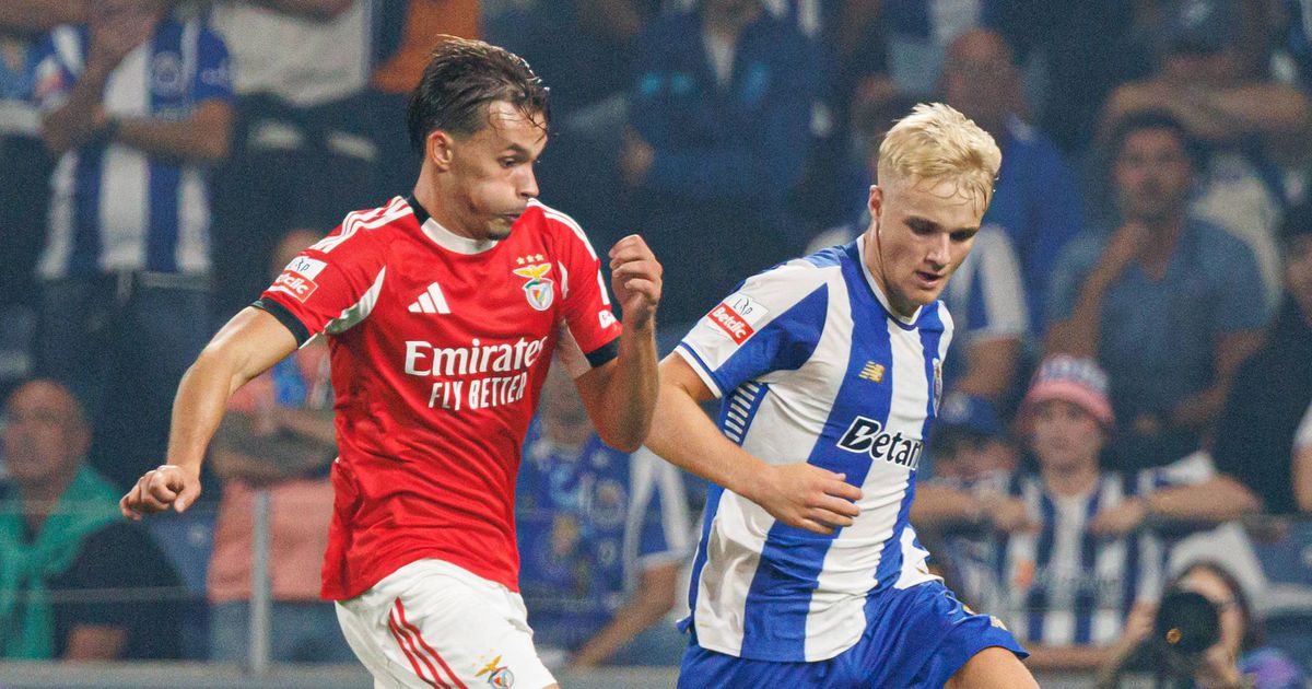 Benfica: fogo de artifício de madrugada junto ao hotel no Porto