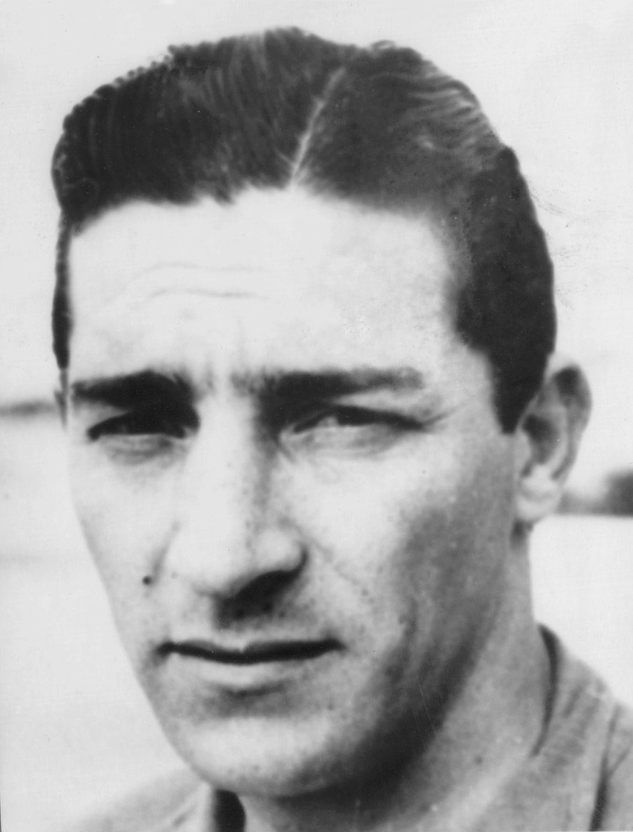 Pinga (FC Porto) - 3 golos em jogos entre azuis e brancos e Benfica na Taça de Portugal - Foto: A BOLA