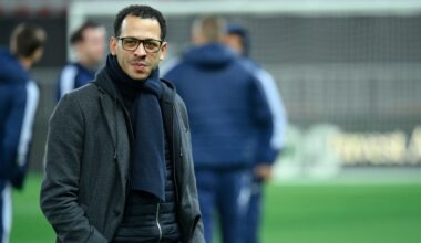 Chelsea oficializa Rosenior até 2032 que afirma sentir-se "honrado"