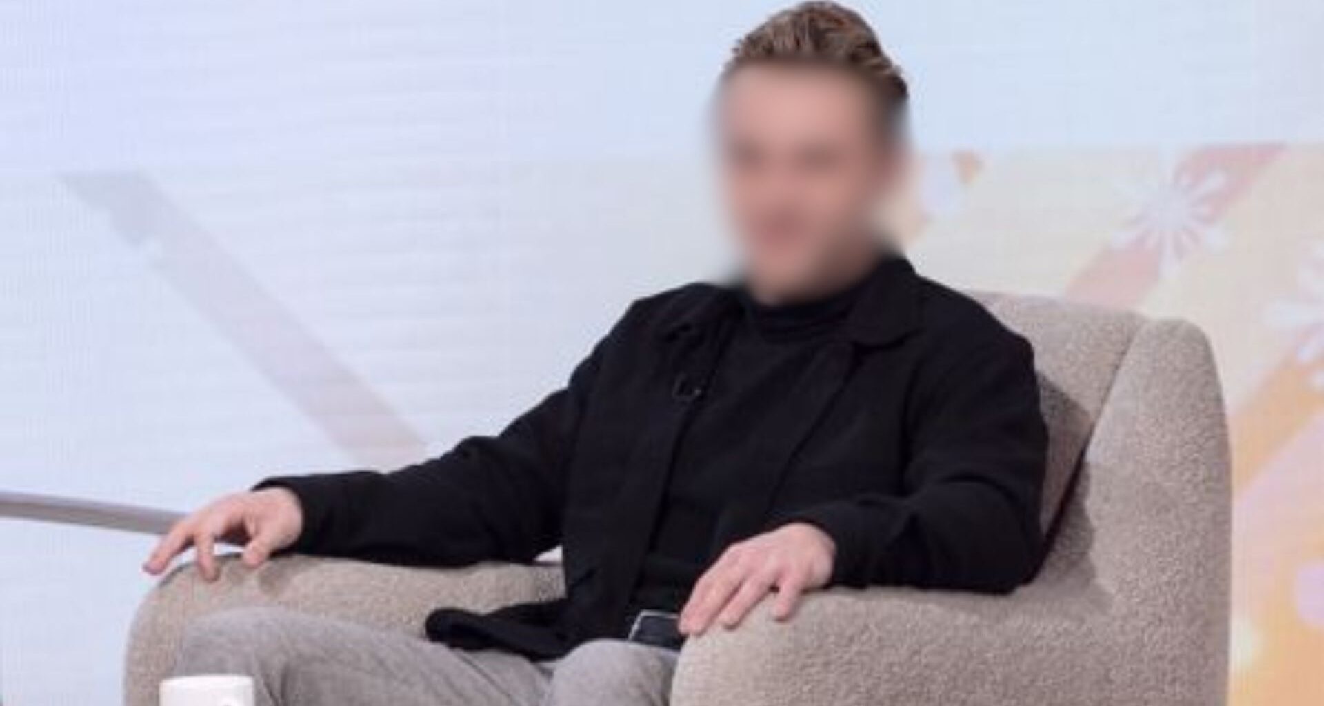 Com fortuna estimada em R$ 22 milhões, ator celebra 35 anos com vida discreta