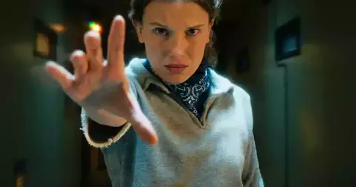 Stranger Things | Millie Bobby Brown lê cartas de despedida dos fãs
