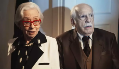 Velhos Bandidos | Pôster com Bruna Marquezine e Fernanda Montegro