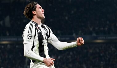 avançado mantém-se na Serie A e vai receber 8 milhões de euros por ano