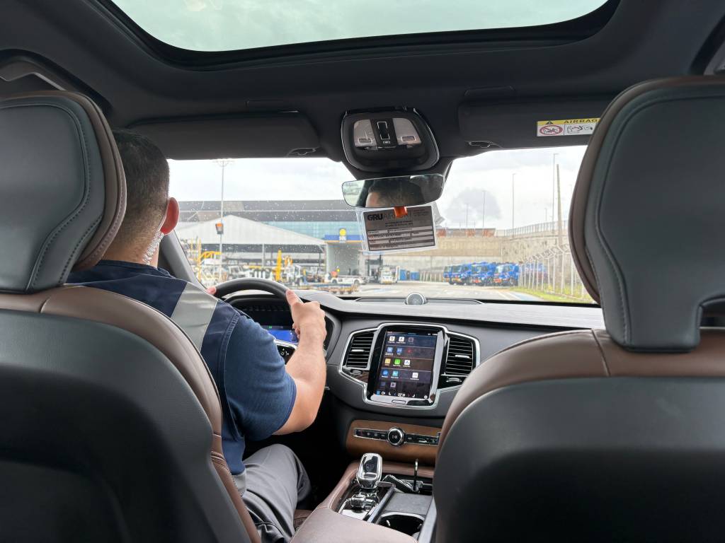 Terminal BTG Pactual, Aeroporto de Guarulhos, São Paulo Terminal BTG Pactual, Aeroporto de Guarulhos, São Paulo