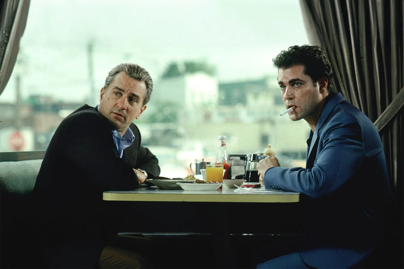 Antes dos anti-heróis virarem moda, este clássico de gângster inspirado em “O Poderoso Chefão” já fazia história, e está na Netflix