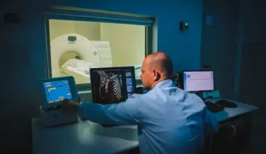 Exame: Como essa IA chinesa ajuda médicos a detectarem câncer letal