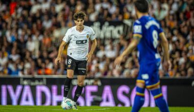 Javi Guerra é alvo do FC Porto e Valência já definiu preço do médio