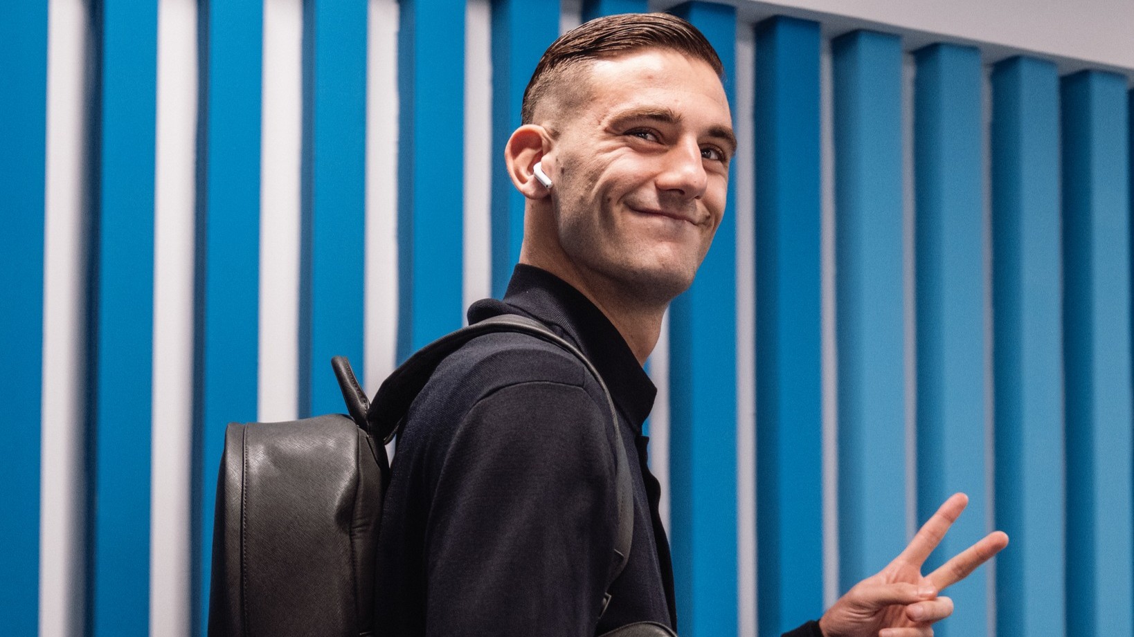 Nápoles pondera trocar Lorenzo Lucca por antigo avançado do Benfica