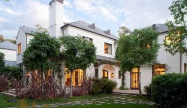 Ator celebra 58 anos com fortuna de R$ 75 milhões e mansões cinematográficas