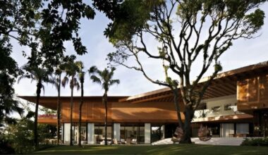 Mansão de 16 quartos custa R$ 24 milhões e pertence a casal da Rede Globo