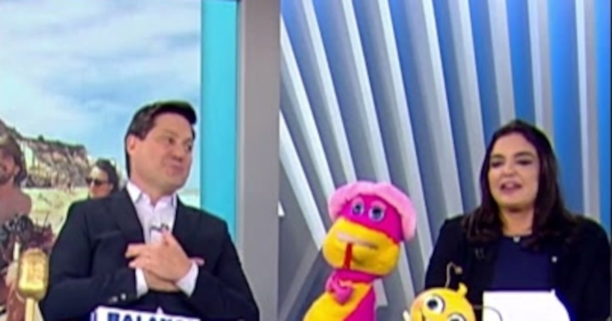 Zuza Helena, filha de Nattan e Rafa Kalimann, nasce após 40 horas de parto #ahoradavenenosa #shorts - R7