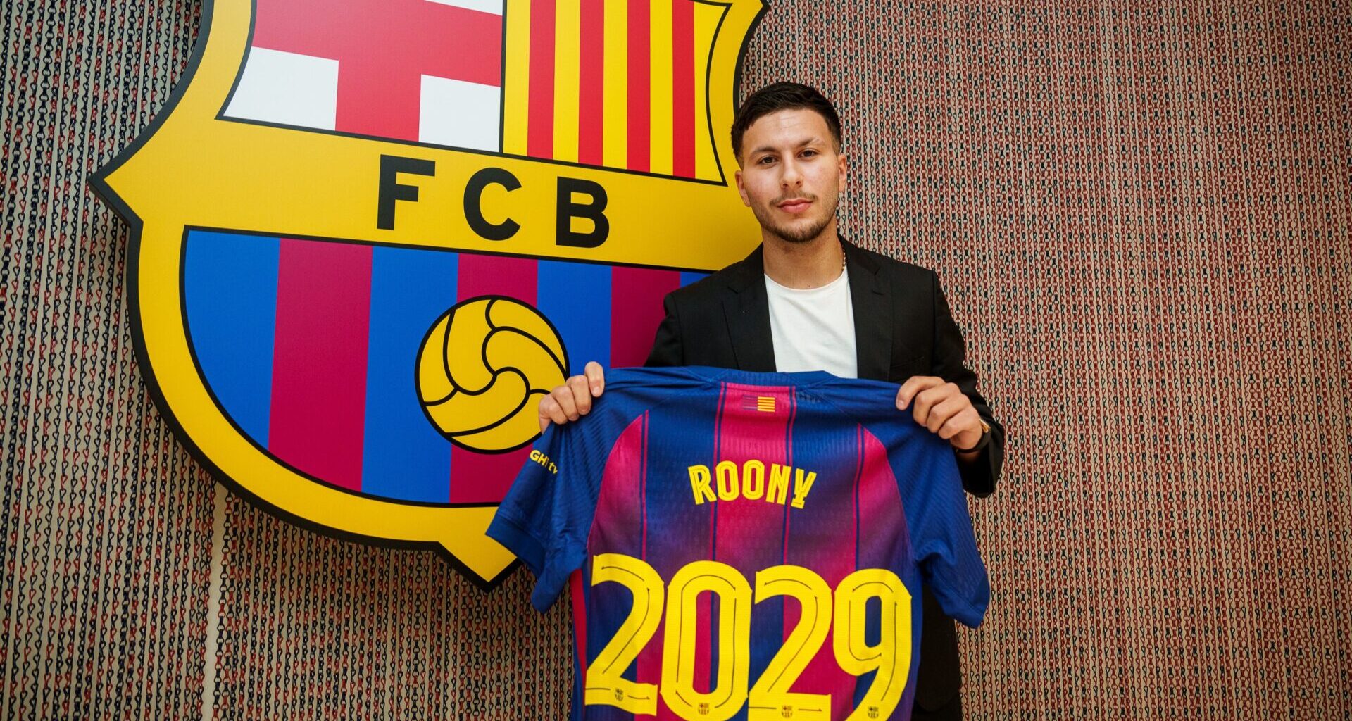 Roony Bardghji volta à órbita do FC Porto e dragões podem avançar pelo jogador já em janeiro