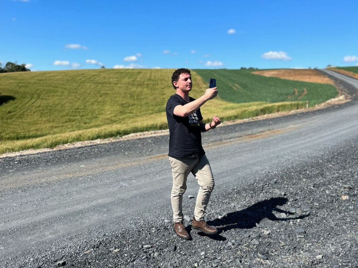 Rafael Pezenti se torna o emedebista com maior engajamento digital em SC – Rádio Mirador