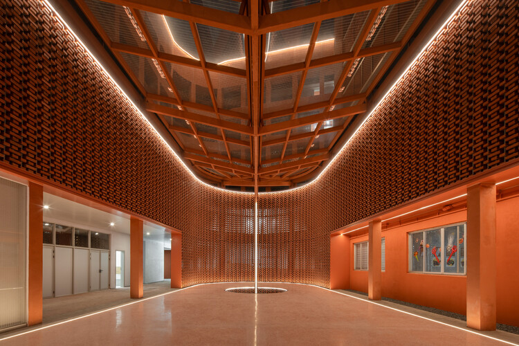 Projeto de revitalização da área central do distrito histórico e cultural de Xinhepu / Atelier cnS - Fotografia de Interiores