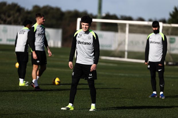 Flávio Gonçalves voltou a integrar trabalhos da equipa principal - Foto: Sporting CP