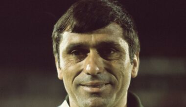 Sporting felicita Mário Lino em dia de aniversário