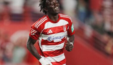 A caminho de Alvalade: Sporting quer ter Faye no fim de semana