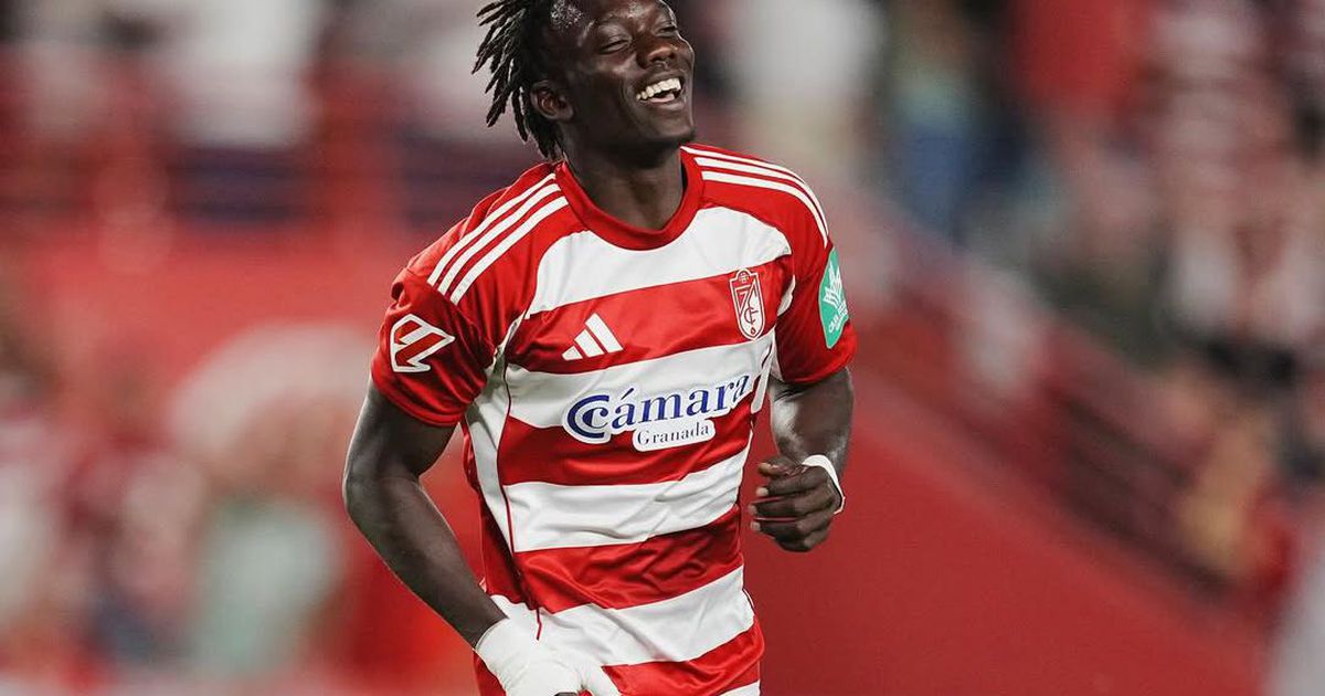 A caminho de Alvalade: Sporting quer ter Faye no fim de semana