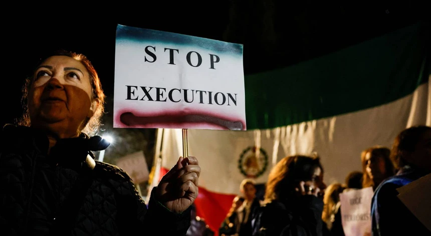 Casa Branca diz que Irão suspendeu 800 execuções previstas para quarta-feira