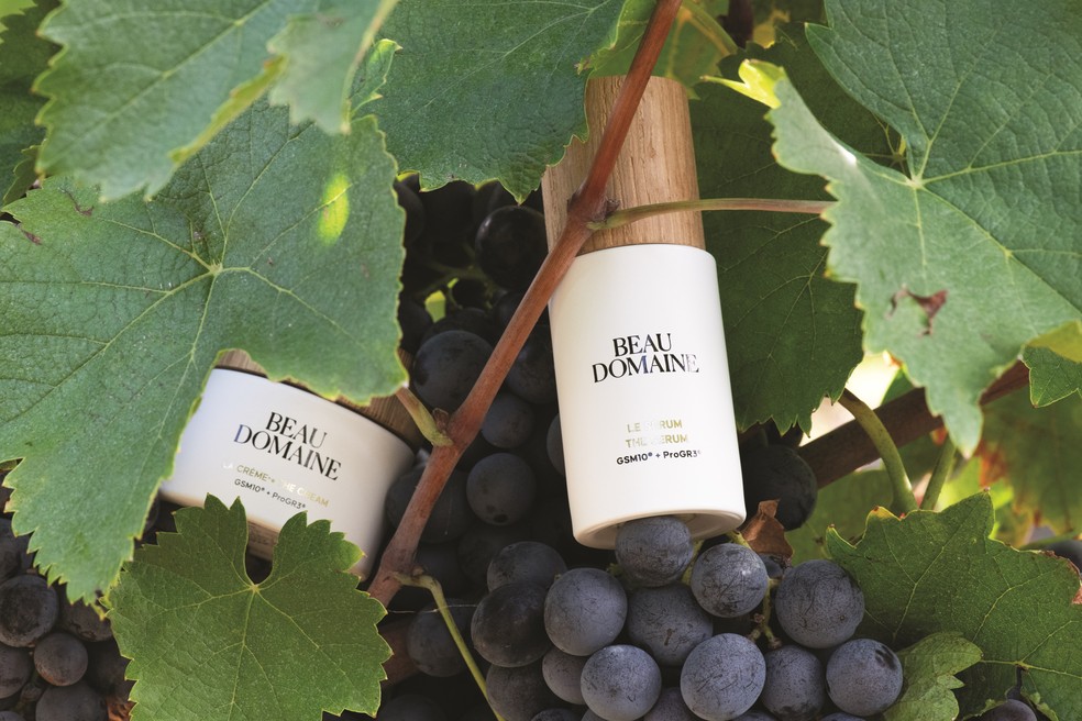 Beau Domaine: marca de Brad Pitt de produtos para a rotina de cuidados com a pele — Foto: Divulgação / Golden Globes / Robb Report