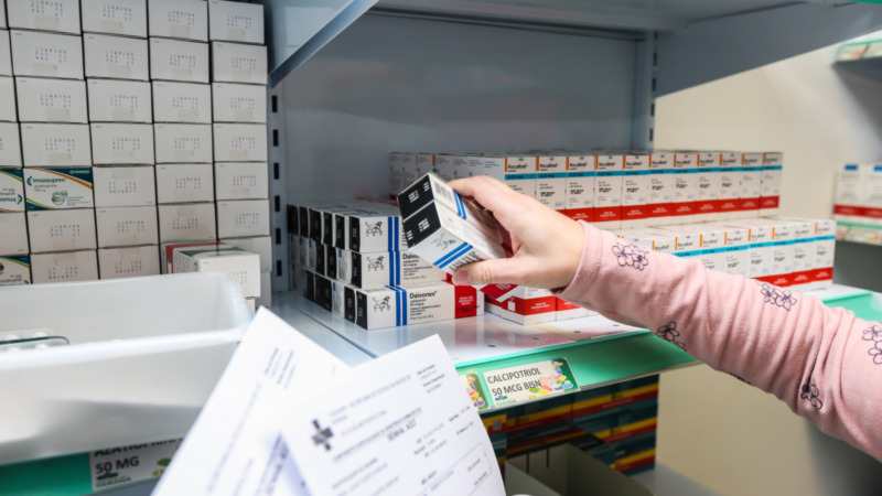 Governo amplia em 82,9% o número de usuários atendidos pela Farmácia do Paraná - Rádio Maringá