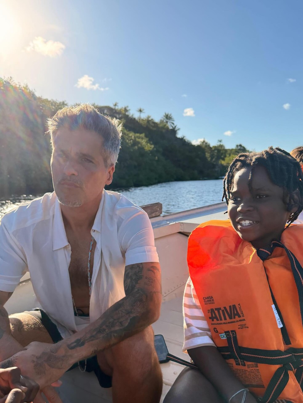 Bruno Gagliasso abre álbum de dias em família na Bahia — Foto: Reprodução/ Instagram