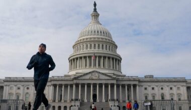 Congressistas norte-americanos condenam sugestões de anexação da Gronelândia