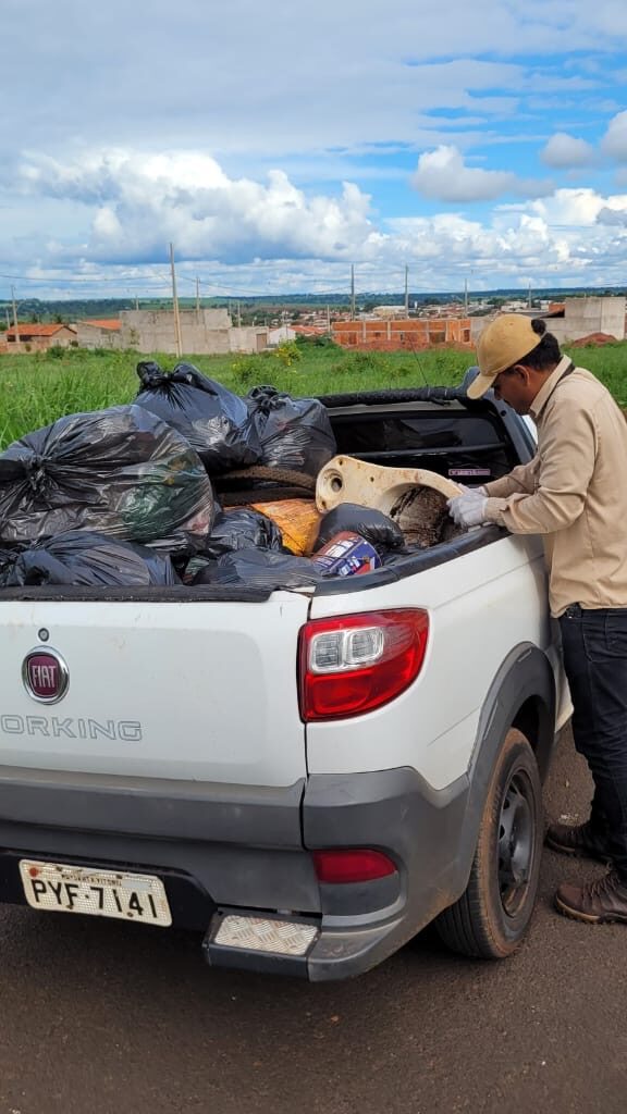 Agentes de Endemias realizam mutirão de fim de ano contra a dengue em Santa Vitória