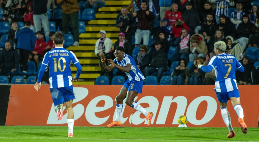 FC Porto é de novo `campeão de inverno`