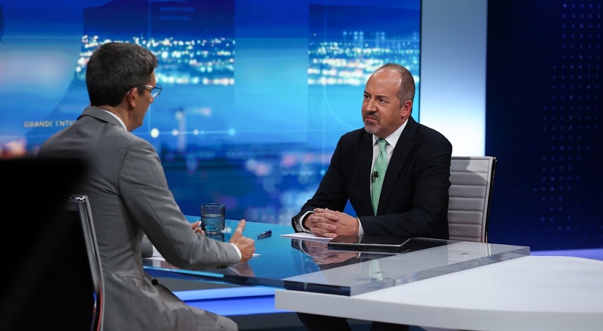 Governador do Banco de Portugal não vê grande impacto da questão venezuelana para a economia mundial