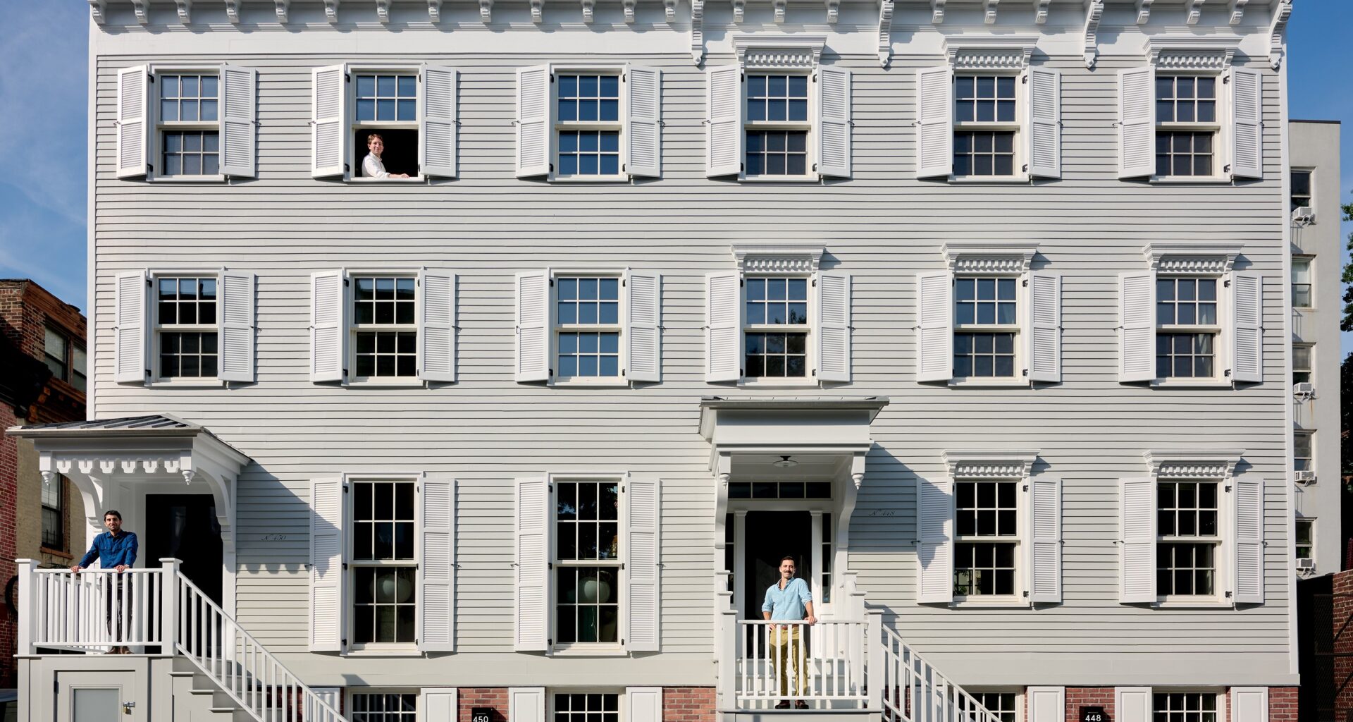 Em Nova York, irmãos restauram casas históricas sob princípios alemães de casa passiva