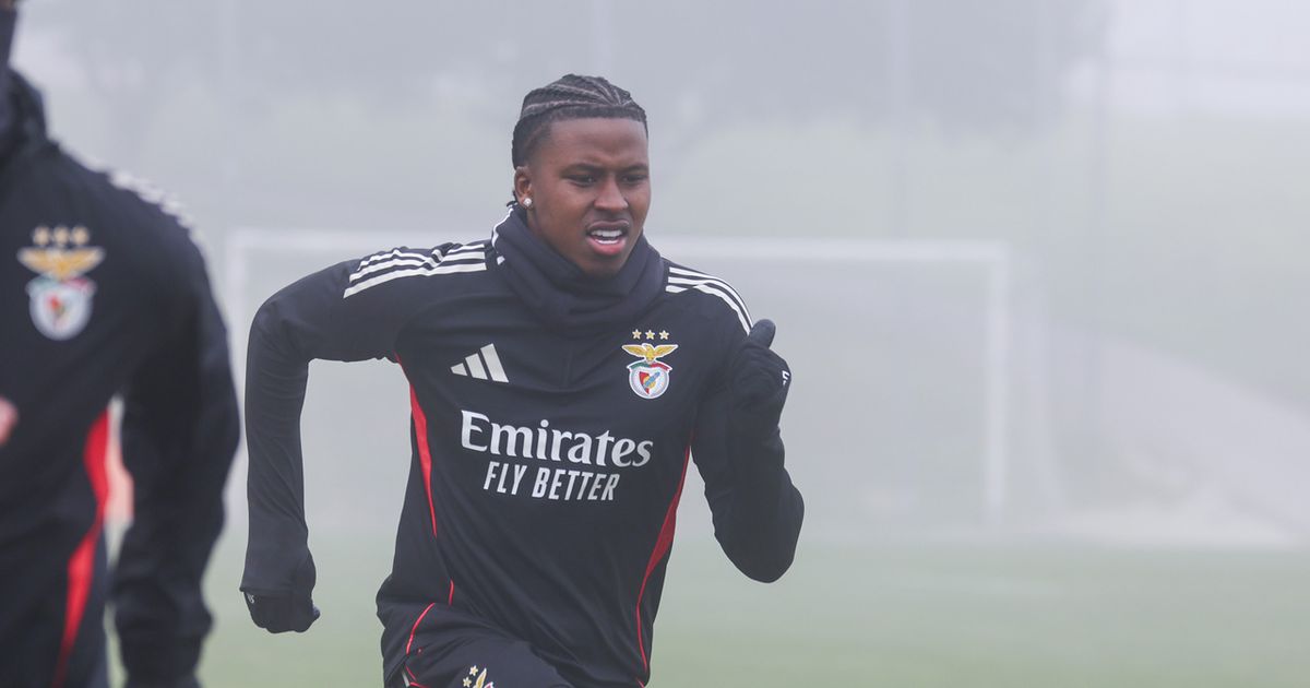 Benfica: Sidny corre para o Estoril