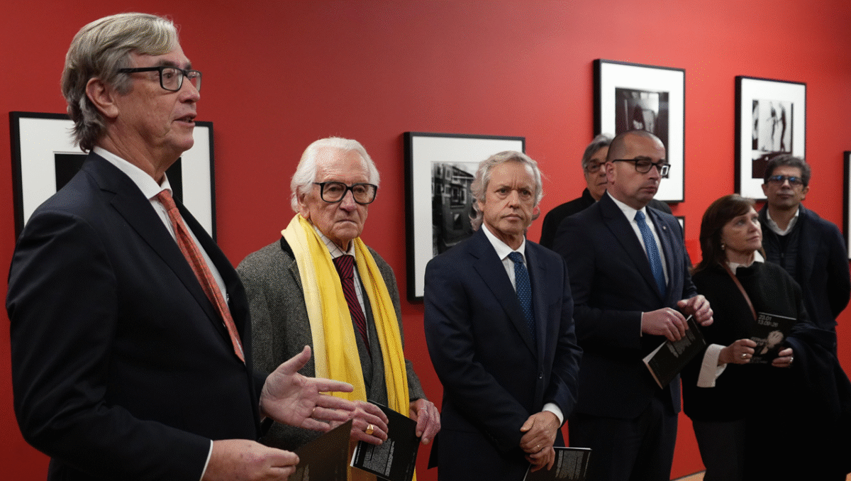 “As Imagens que nos Olham” realçam a fotografia de Fernando Lemos