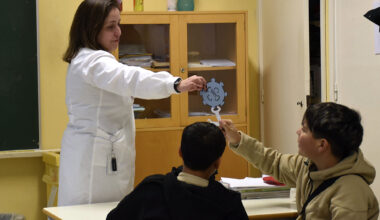 Cientista foi a escola do Lagarteiro "abrir horizontes" a quem ainda está a descobrir o mundo