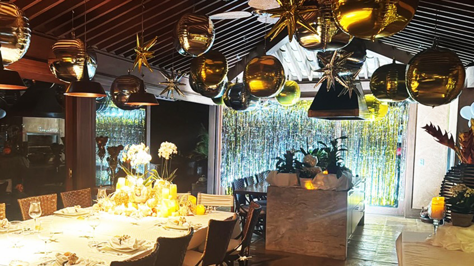 Xuxa Meneghel mostra decoração de sua festa de réveillon - Foto: Reprodução / Instagram