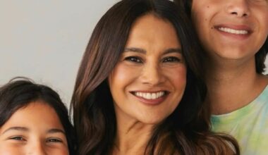 Dira Paes com os filhos