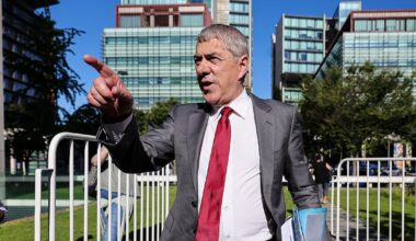 Julgamento adiado para 13 de janeiro. Após recusa, juíza nomeia outra advogada oficiosa para defender Sócrates