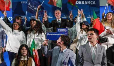 Um almirante “para endireitar o país” mas com “cautelas e caldos de galinha” - Diário de Notícias