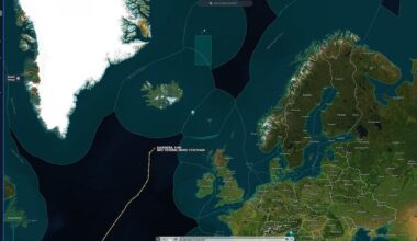 Rússia envia submarino para escoltar petroleiro sob ameaça dos EUA, após ser impedido de entrar na Venezuela - Diário de Notícias