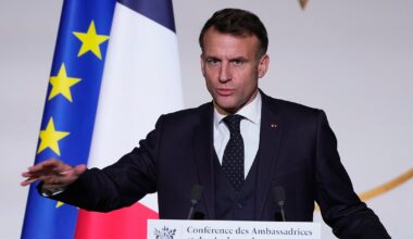 Paris e Berlim sobem o tom das críticas aos EUA por causa da Gronelândia - Diário de Notícias