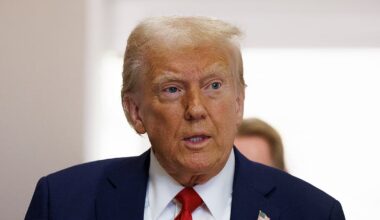 Trump pressiona o México, saúda libertação de presos políticos na Venezuela e cancela novos ataques ao país - Diário de Notícias