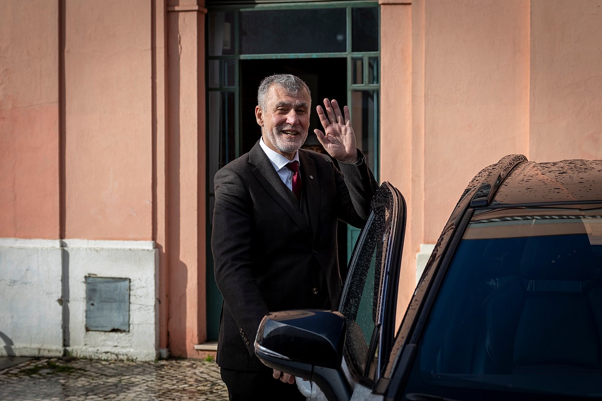 Gouveia e Melo define-se como um social-democrata à antiga que recusa o neoliberalismo - Diário de Notícias