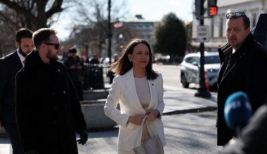 Corina Machado diz ter entregue medalha do Nobel a Trump em almoço na Casa Branca - Diário de Notícias