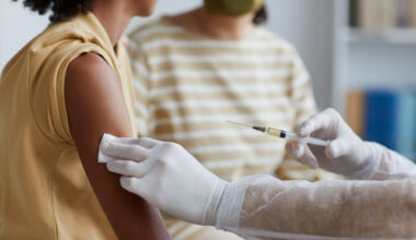 Vacinação contra sarampo e febre amarela é intensificada em locais de grande circulação na capital paulista – AMB