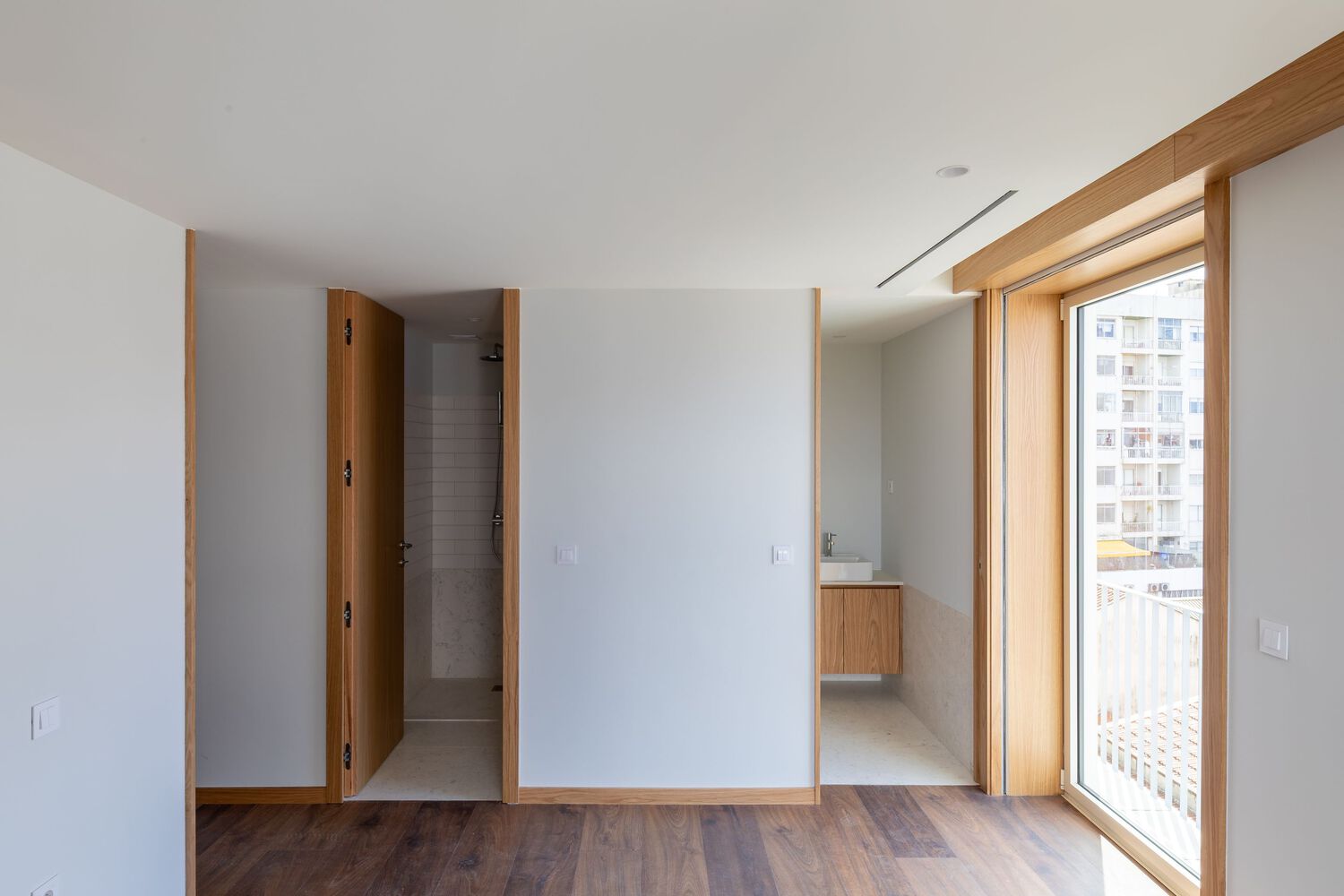 Arquitetos de barcelos destacados em portal internacional por prédio num lugar cheio de história