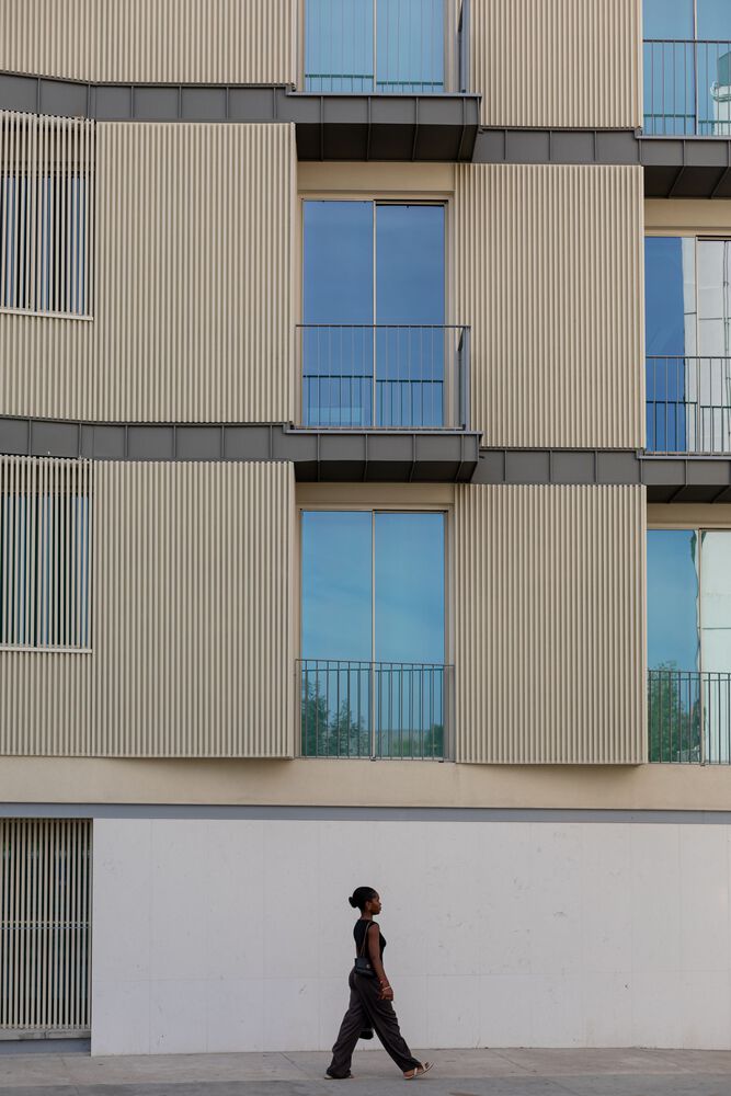 Arquitetos de barcelos destacados em portal internacional por prédio num lugar cheio de história