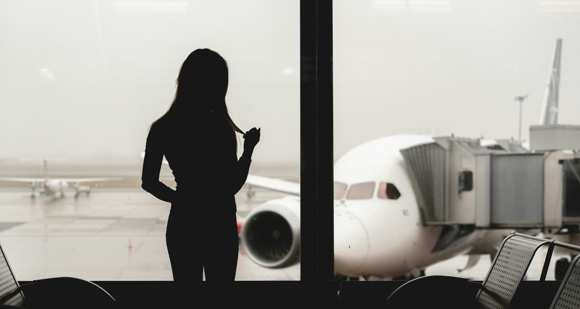 Dias da semana, mês e horário fazem diferença no preço dos voos? Esta análise diz que sim