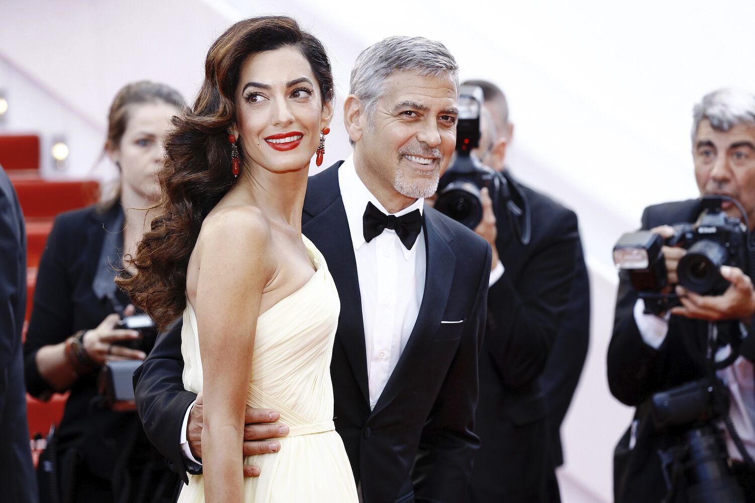 "Uma vida mais tranquila". George e Amal Clooney são agora cidadãos franceses