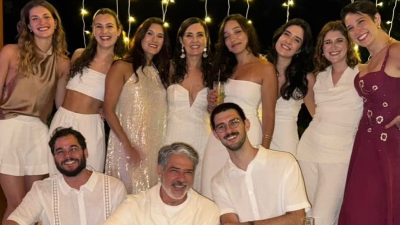 Fátima Bernardes passa réveillon com Túlio Gadêlha e William Bonner